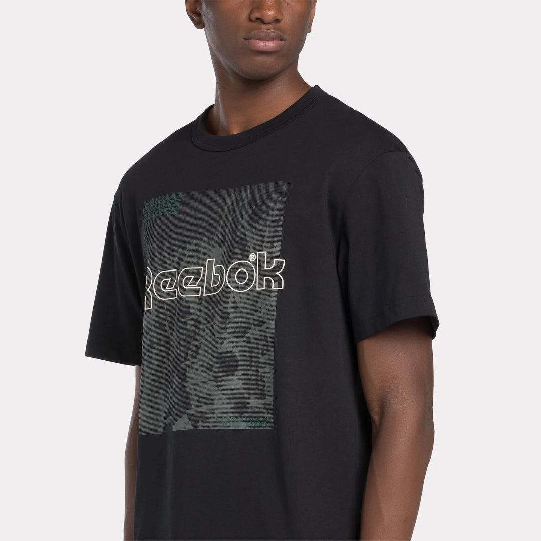 Team Tradition T-Shirt Essential Fit Chill Comfort Look