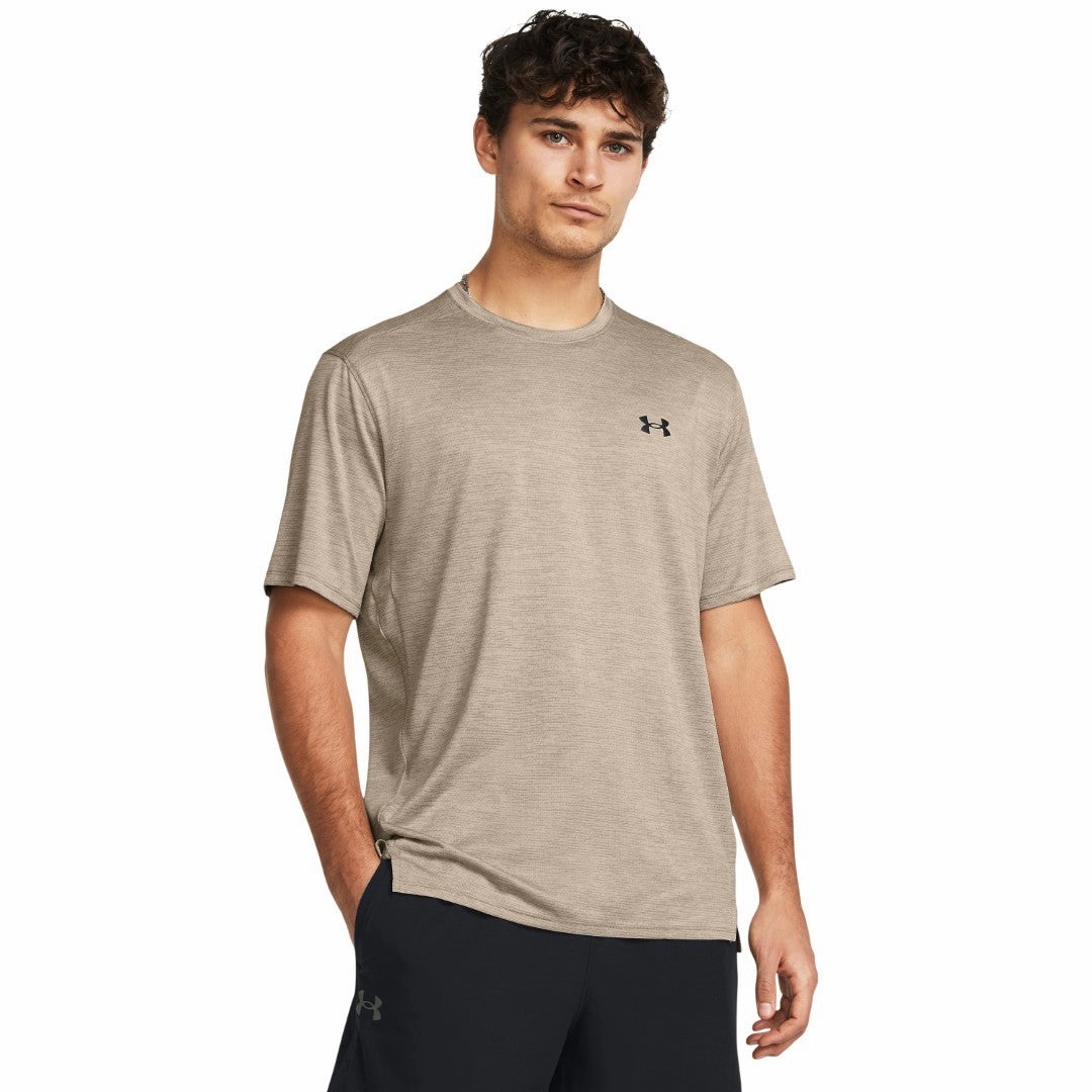 Sporty Look Wear Tech Vent Short Sleeve T-shirt