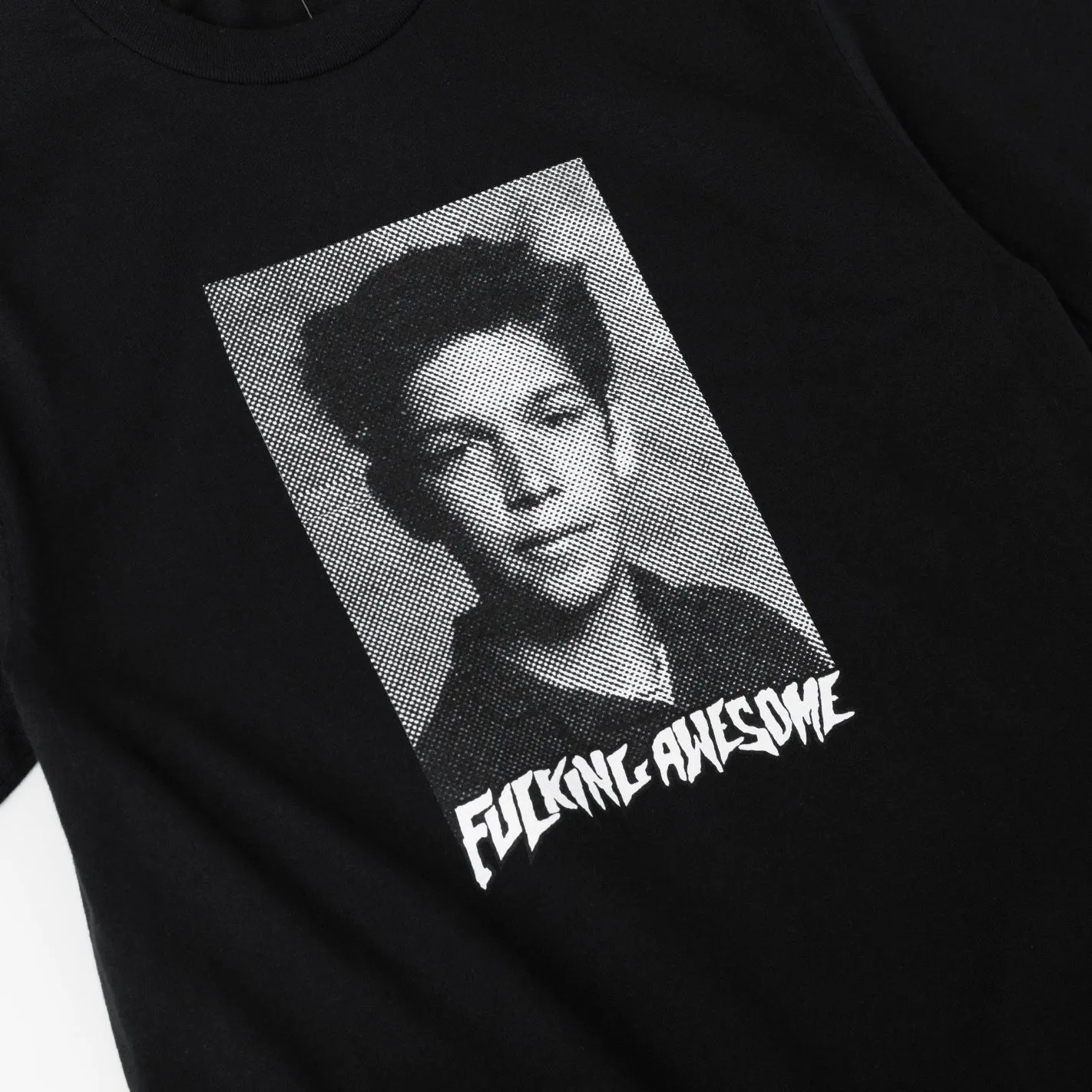 Ribbed Neckline Gonz Class Photo Tee (Black)