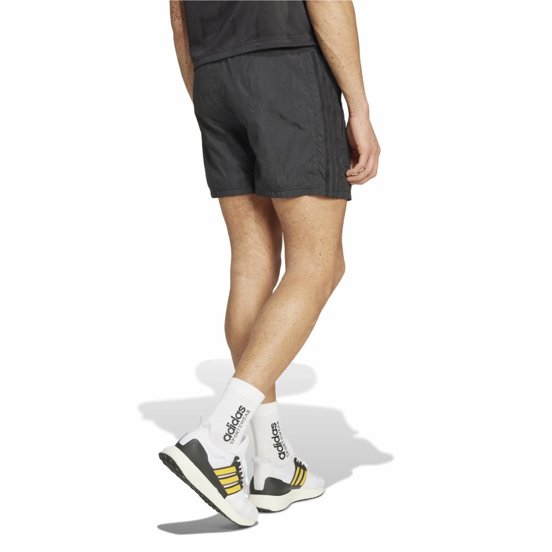 Odor Control Treatment dungarees Tiro Lightweight Woven Shorts