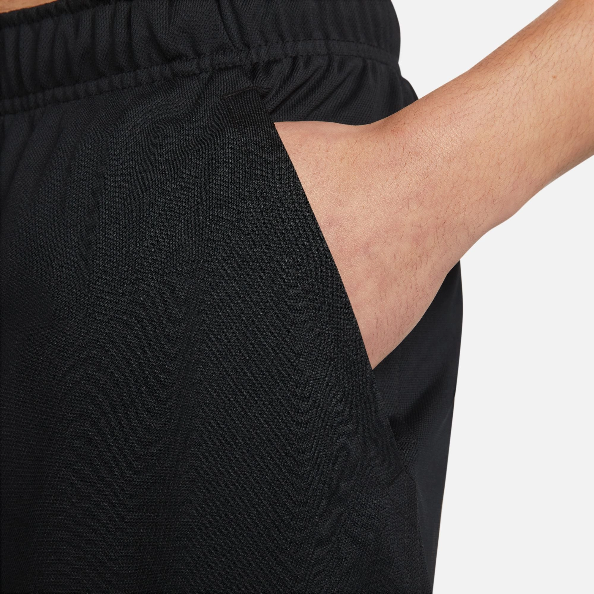 Temperature Regulating Fibers Active Shorts Totality Dri-FIT 7" Unlined Versatile Shorts