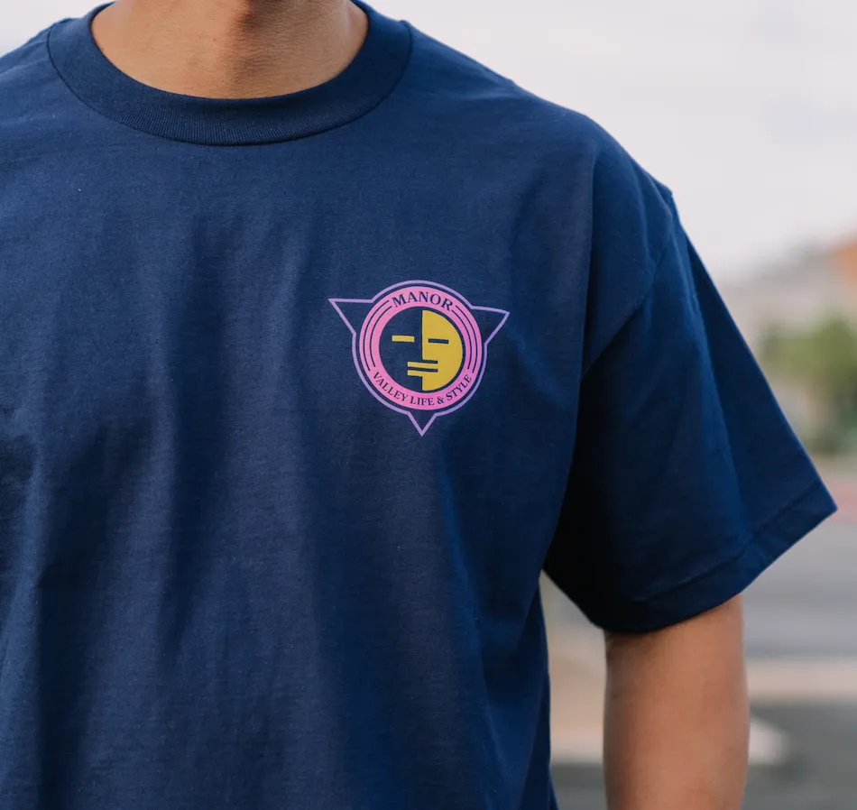 Manor "Ghost Golfer T-Shirt" M - Navy Shine Mood Model Edge