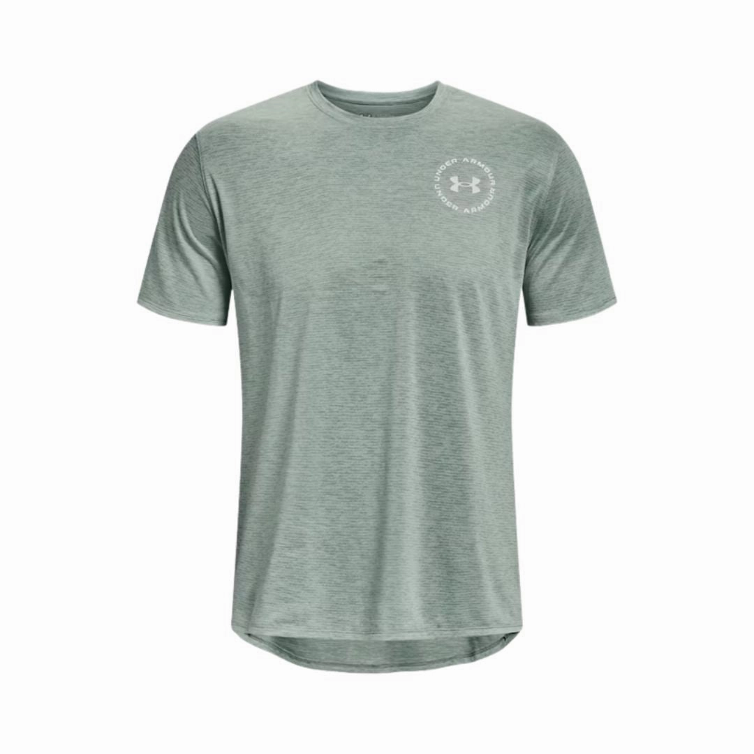 Weekend Smart Striped modernity Training Vent Graphic T-shirt