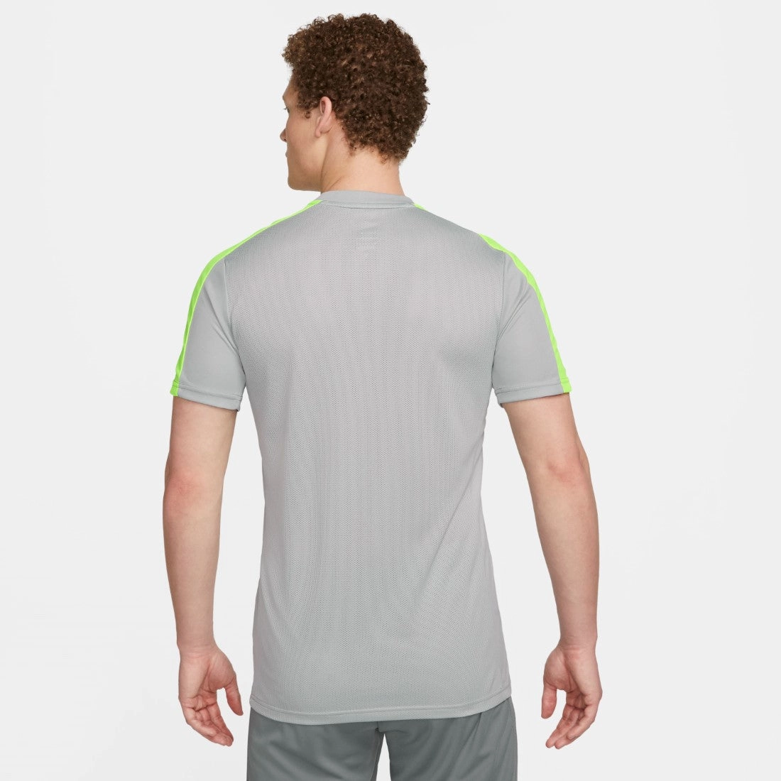 Academy T-shirt Chill Comfort