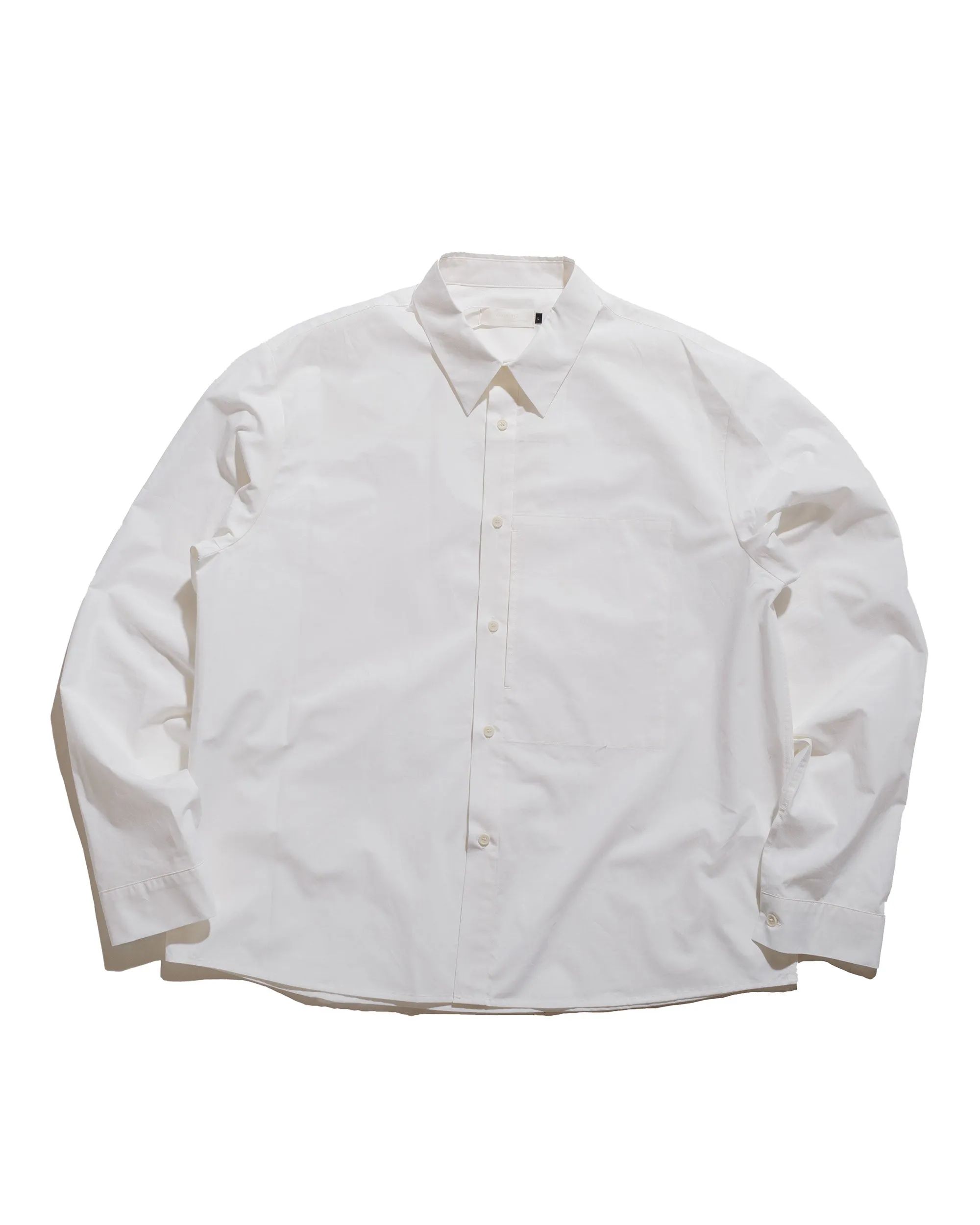 Tuckable Hem Flexible Shoulder Construction Amomento Basic Pocket Shirts Ivory