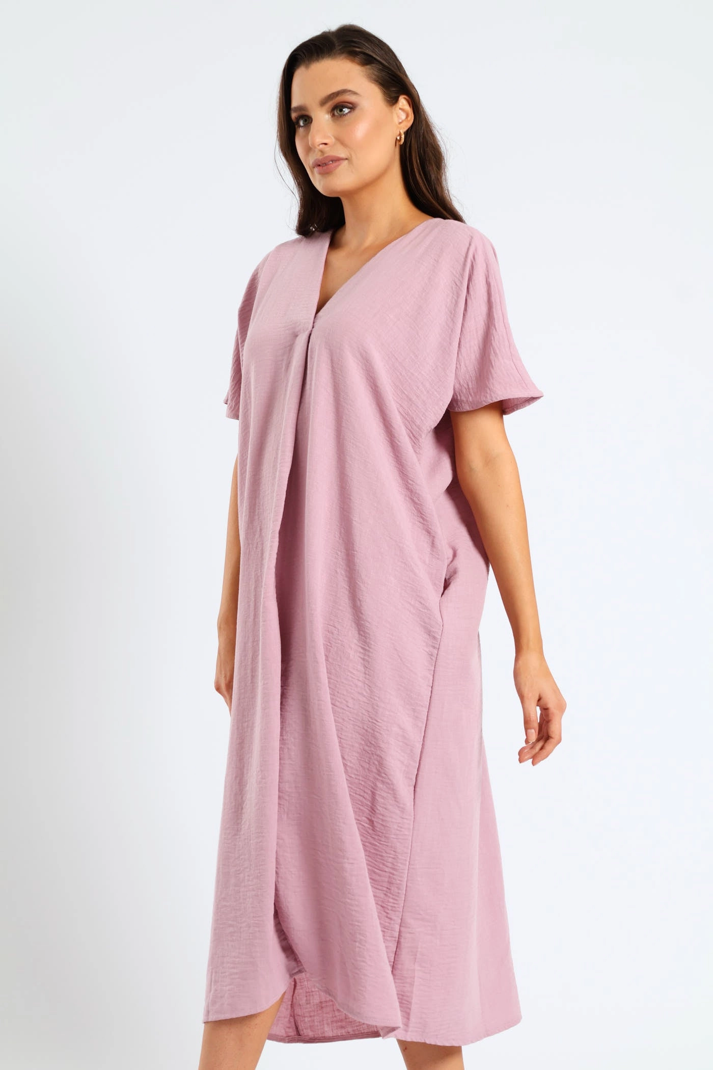 Crisp Texture Harmonious Layers V-Neck Pleated Front Kaftan Midi Dress - Mauve