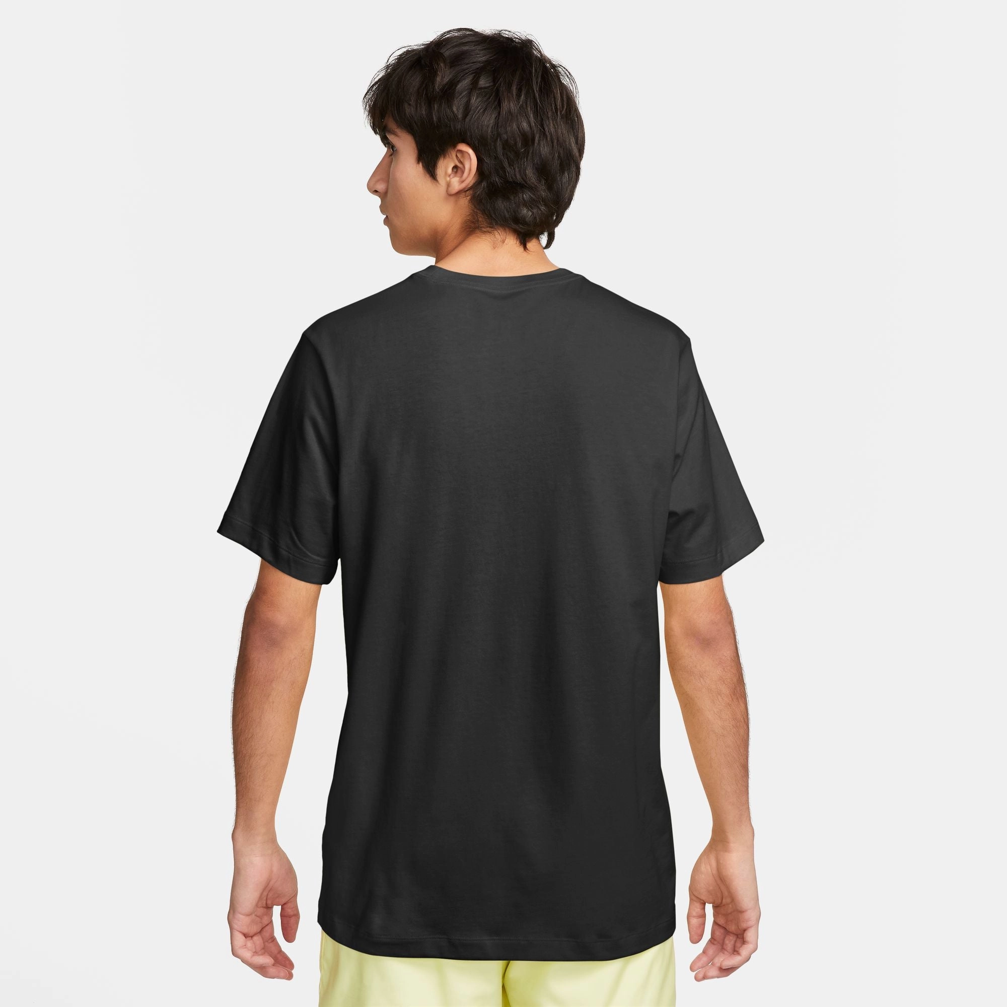 Sportswear Club T-Shirt Minimalist Stitching