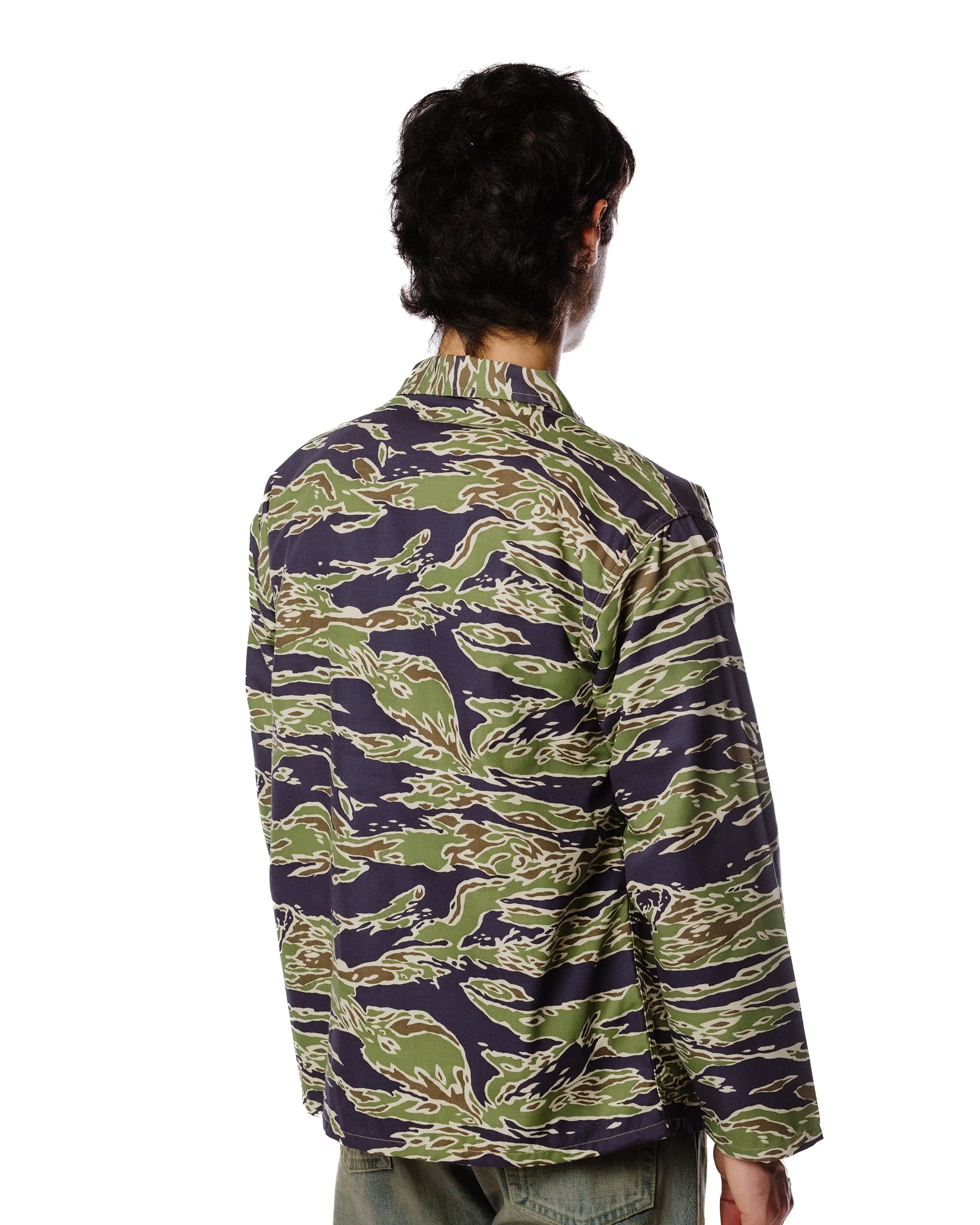 Wedding guest The Real McCoy's MS23002 Tiger Camouflage Shirt / Late War Green