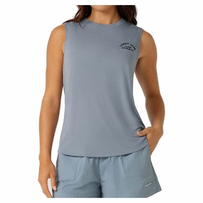 loyalty Quick Release Buckles Women's Lotus Muscle Tank