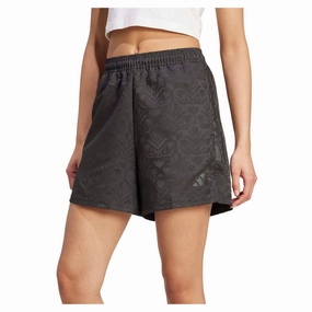 mesh ventilation Women's Tiro X Common Goal Woven Shorts