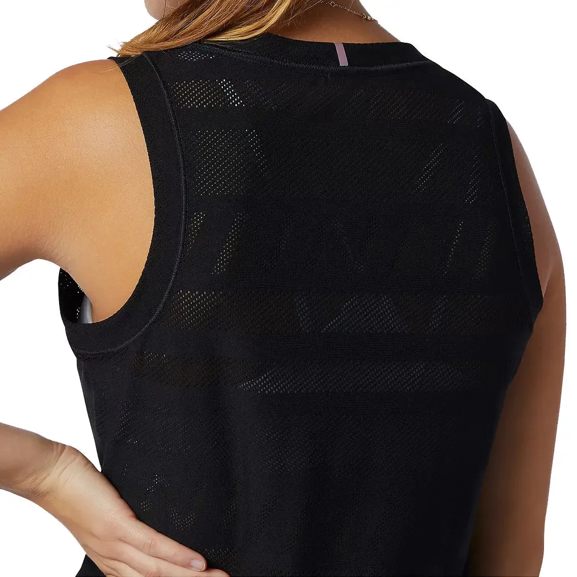 MultiPanelCut Womens New Balance Q Speed Jaquard Tank - Black